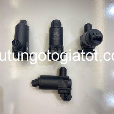 Mô tơ phun nước rửa kính Toyota Fortuner Hilux Innova Camry đời 2015-2022