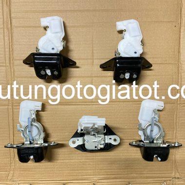 Khóa Ngậm Cốp Honda CR-V 2007-2011 Mã 74800-SMG-G01