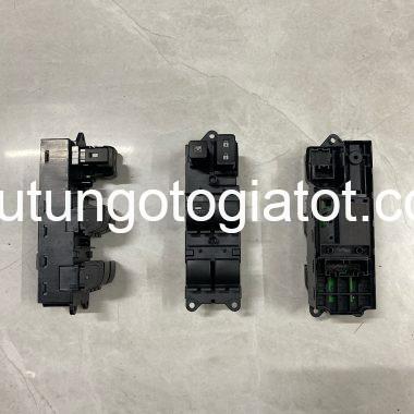 Công Tắc Kính Tổng Mitsubishi Xpander 8608A363 Giá Tốt