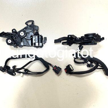 Khóa Cốp Ford Ranger 2019 mã JB3Z-9943170-A  Giá Tốt