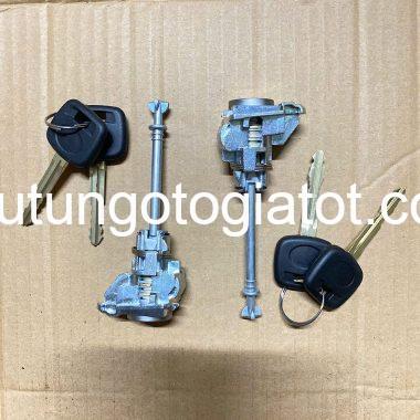Khóa chìa cánh cửa trước Toyota Vios 2012-2018
