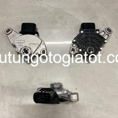 Công tắc đi số, rẻ quạt hộp số, công tắc chuyển đổi số Toyota Camry 2.4 đời 2006-2012 mã 84540-48010
