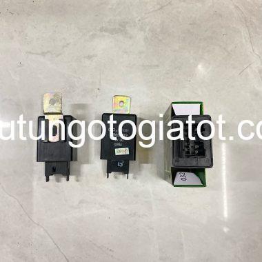 Rơ Le Điều Khiển Cửa Mitsubishi Jolie Mã MB685019