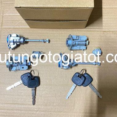 Bộ Khóa Cửa Toàn Xe Toyota Highlander
